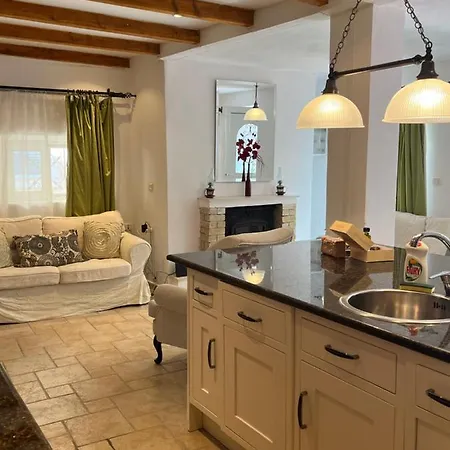 Holiday home Vagelis House -