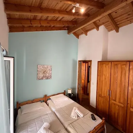 Vagelis House -